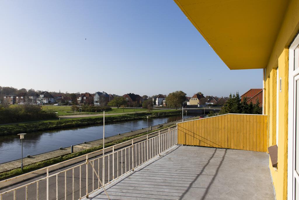 Badehotellet Grenaa Strand Экстерьер фото