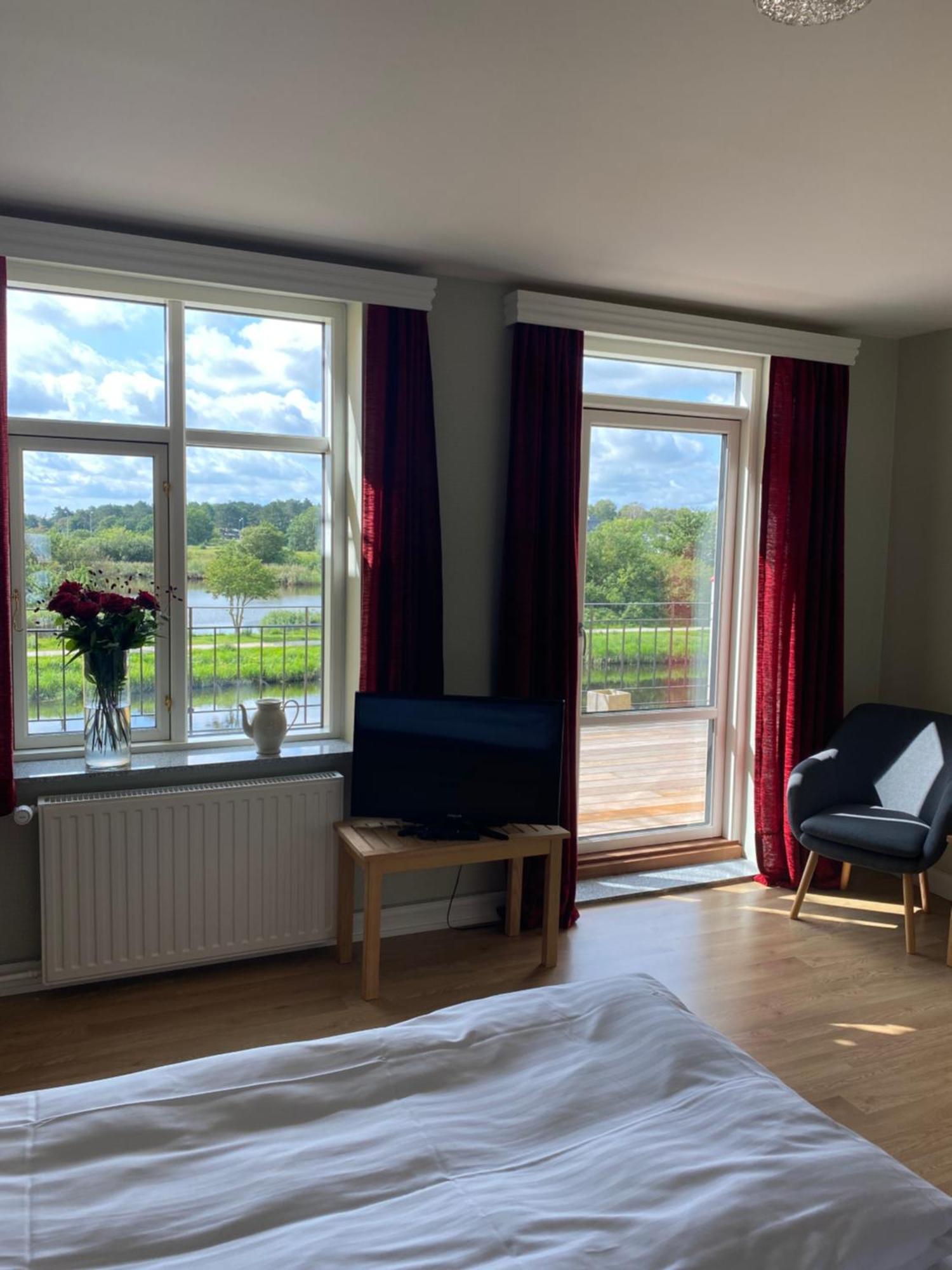 Badehotellet Grenaa Strand Экстерьер фото